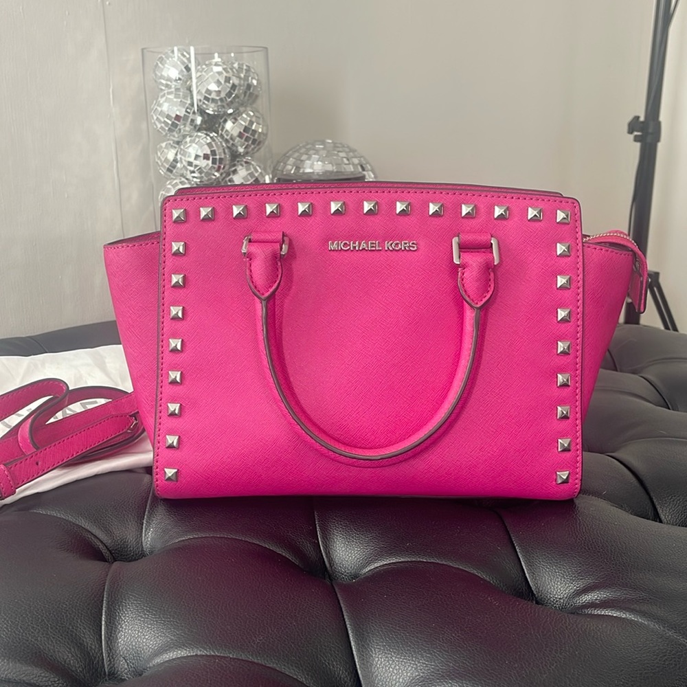 STUNNING Michael Kors Magenta Stud Handbag